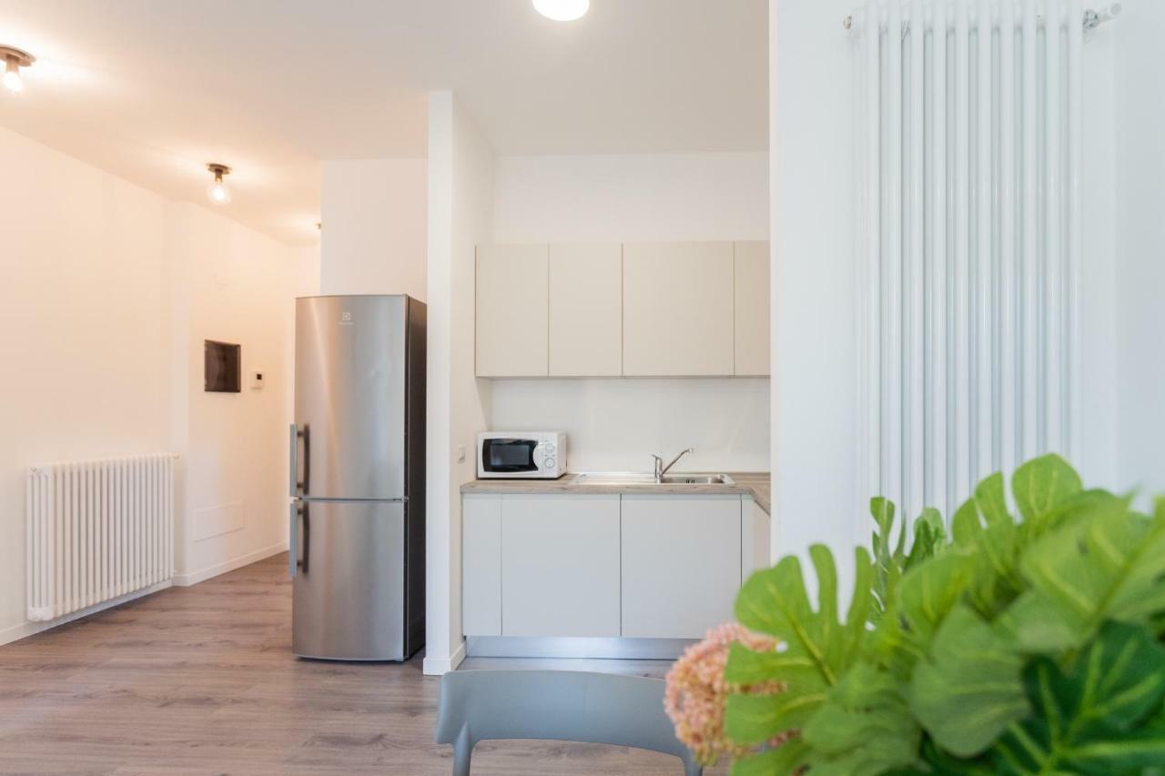 Central & Modern Apartment By Rent All Como Luaran gambar