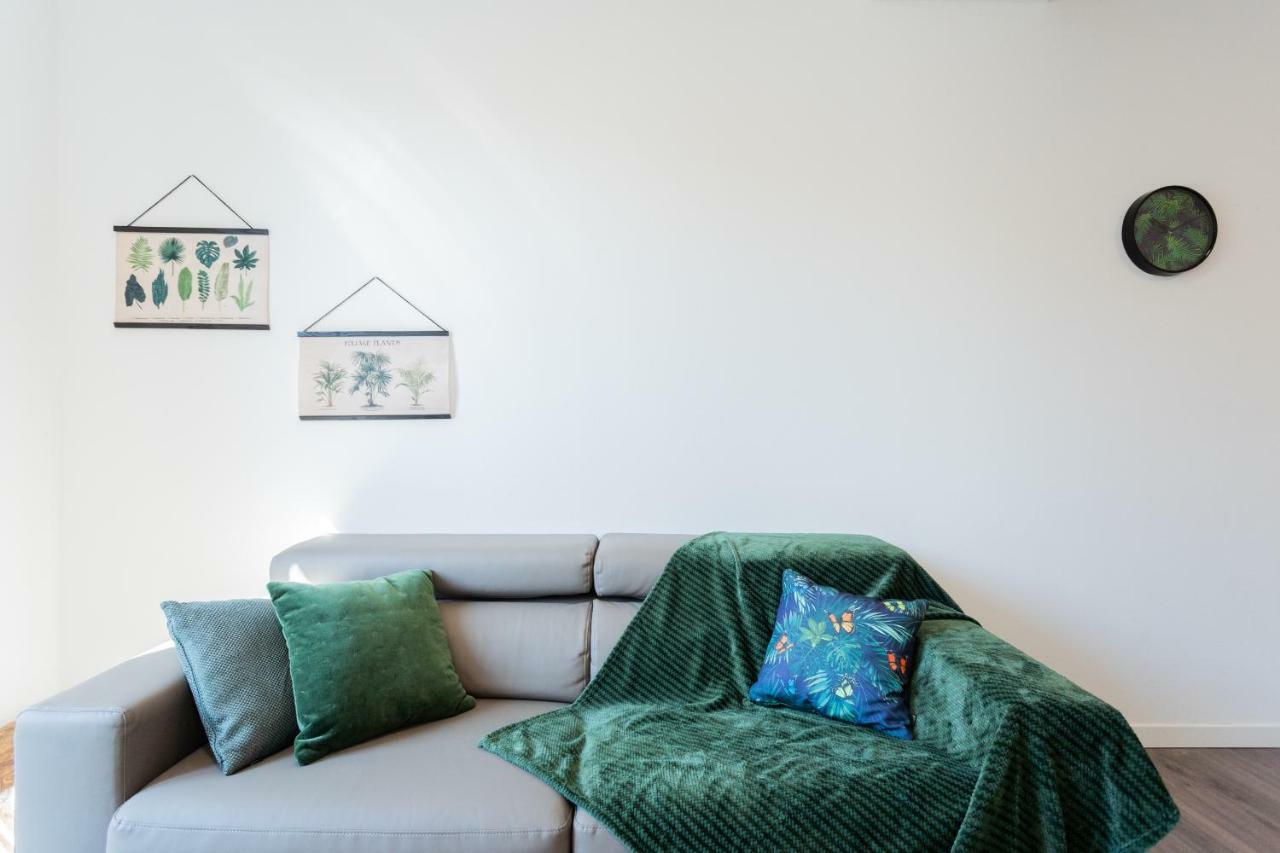 Central & Modern Apartment By Rent All Como Luaran gambar